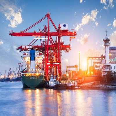 如何防止在碼頭的起重機生銹？